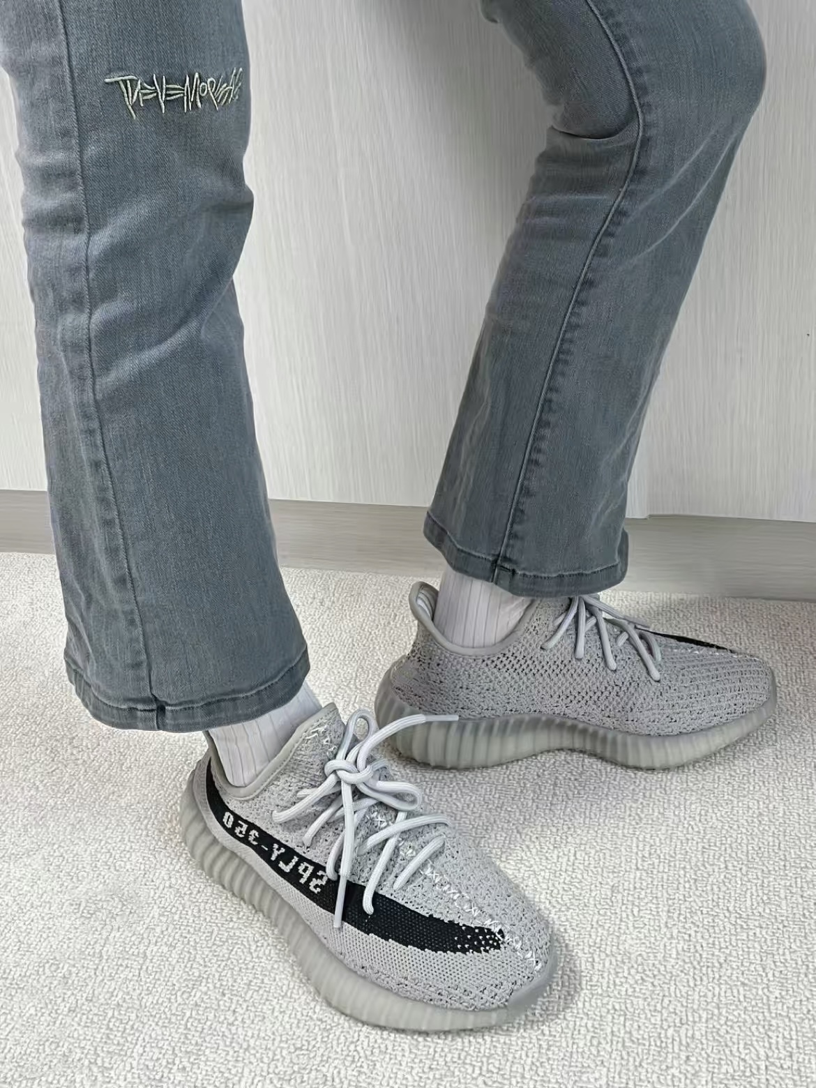 懂了！这款Yeezy 350是耐看型👽👽👽