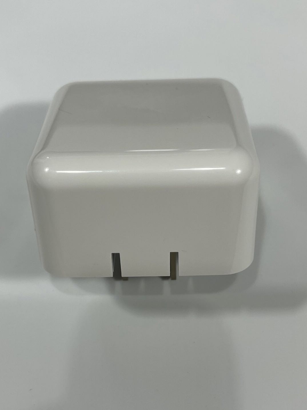 Apple新发布双口充电器