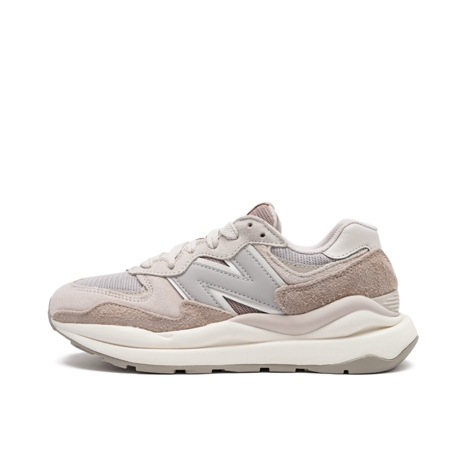 推荐商品：New Balance 5740 跑鞋 轻便减震防滑耐磨透气拼接织物防水复古 浅灰