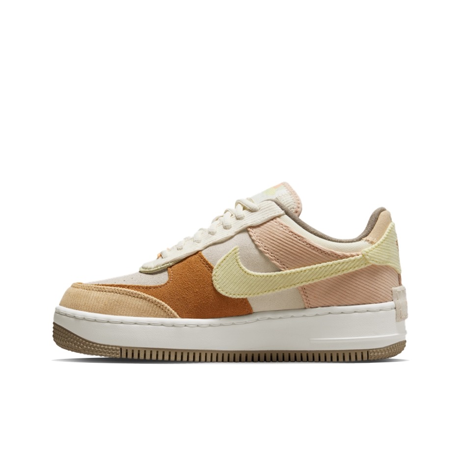 推荐商品：Nike Air Force 1 空军一号 板鞋 轻便舒适百搭耐磨防滑复古 Shadow/粉色/米黄