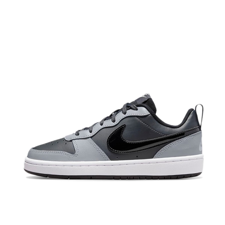 推荐商品：Nike Court Borough 2 板鞋 复古时尚支撑舒适百搭轻便防滑 GS/低帮/黑色/灰色