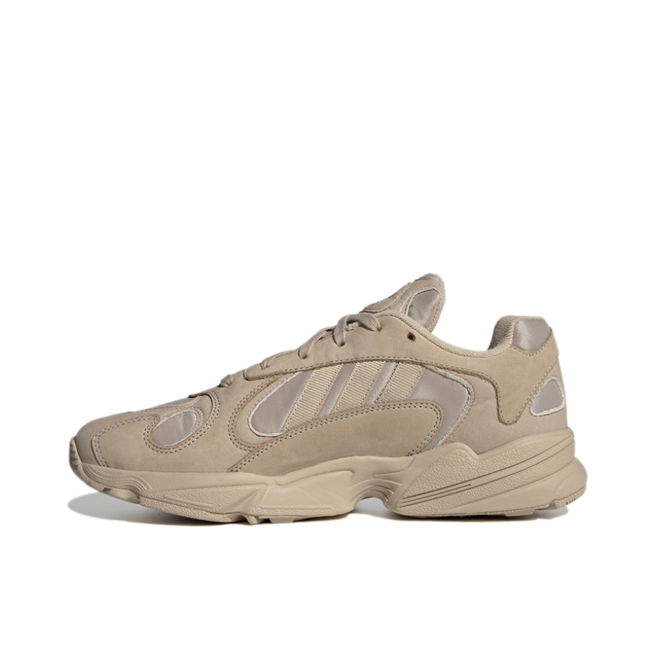 推荐商品：adidas Originals Yung-1 经典复古 潮流 防滑耐磨 舒适透气 增高 轻便 运动休闲鞋 浅灰棕