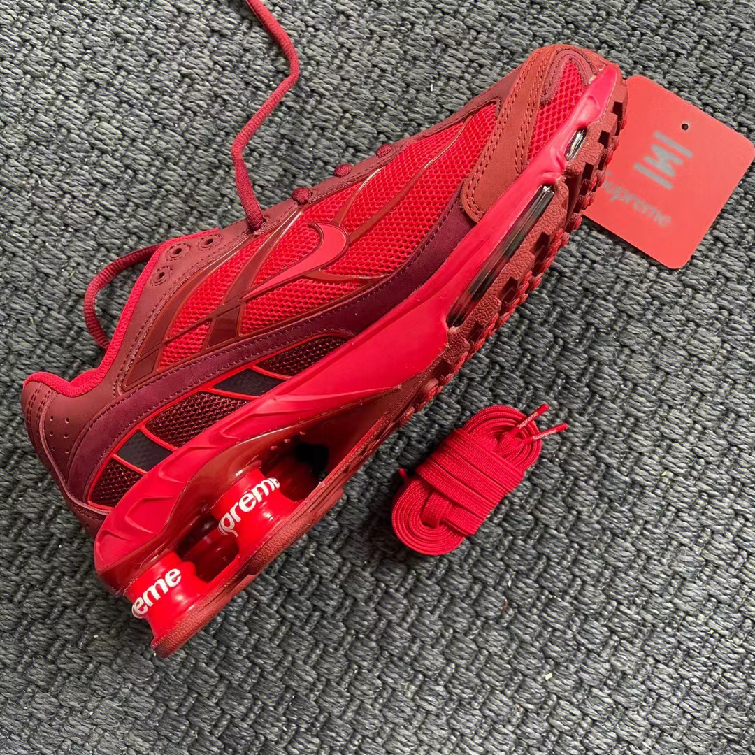  又又又又联名啦💫Nike Shox Nova Supreme