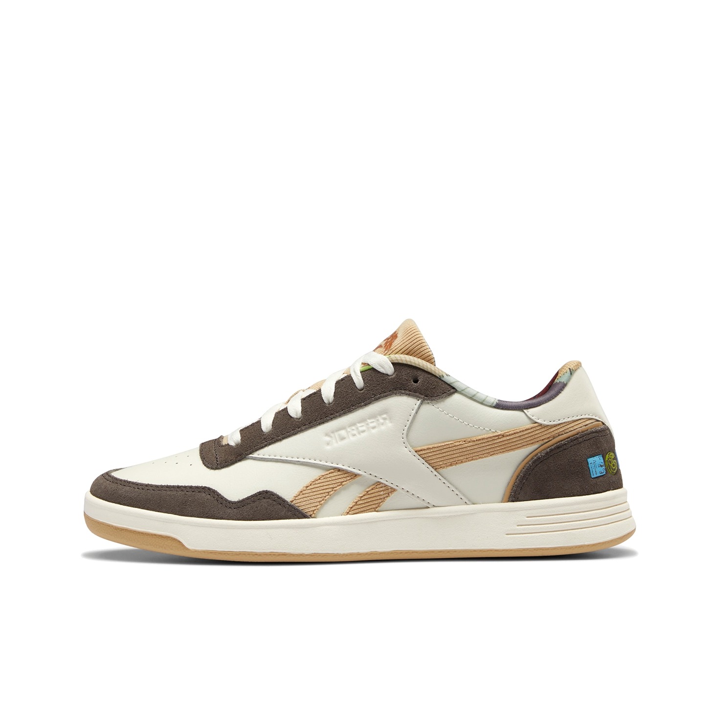 推荐商品：Reebok/锐步 Royal Techque 防滑耐磨 轻便 经典复古 舒适百搭 德训鞋 滑板鞋 Kung Fu Panda联名/米白色/深棕色/浅棕色