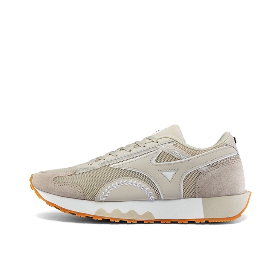 推荐商品：Mizuno/美津浓 LG 70s 短跑 透气轻便 减震 织物 跑鞋 冷灰色