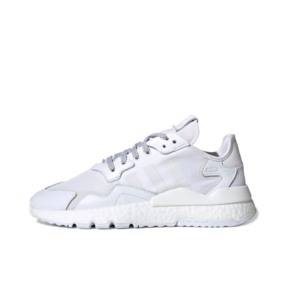 推荐商品：adidas Originals Nite Jogger BOOST 透气 防滑 支撑 中底 复古 运动休闲鞋 云白
