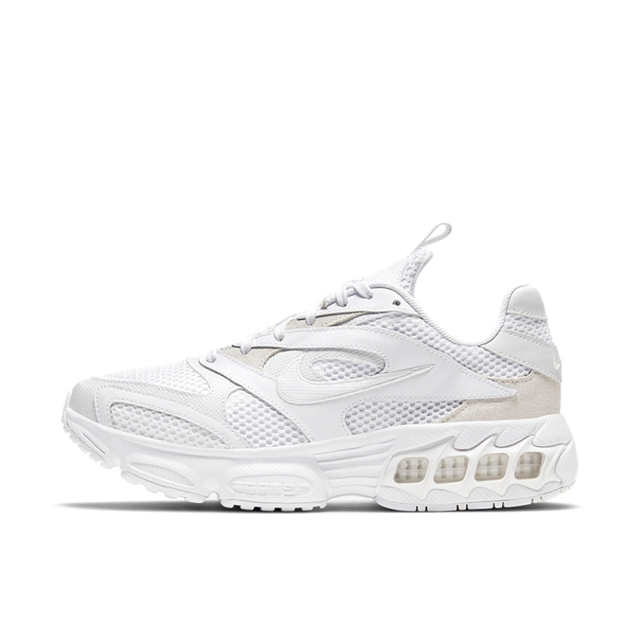 推荐商品：Nike Zoom Air Fire 跑鞋 复古气垫缓震运动休闲透气回弹舒适耐磨织物合成革拼接 白色