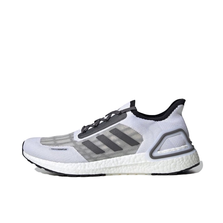 推荐商品：adidas UltraBoost 2020 经典UB 跑鞋 织物缓震回弹抗扭转圆头轻运动 James Bond 007联名/白色/灰色/黑色