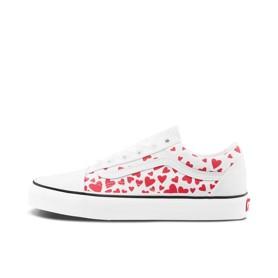 推荐商品：Vans/范斯 Old Skool 滑板鞋 板鞋 轻便防滑复古舒适经典 情人节限定/白色爱心