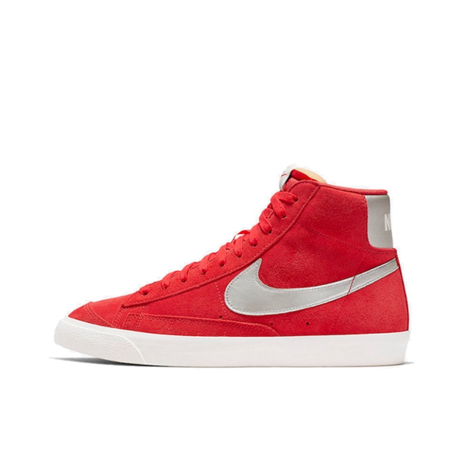 推荐商品：Nike Blazer 板鞋 经典复古防滑舒适百搭 Mid Red/Silver 红银/翻毛皮Mid