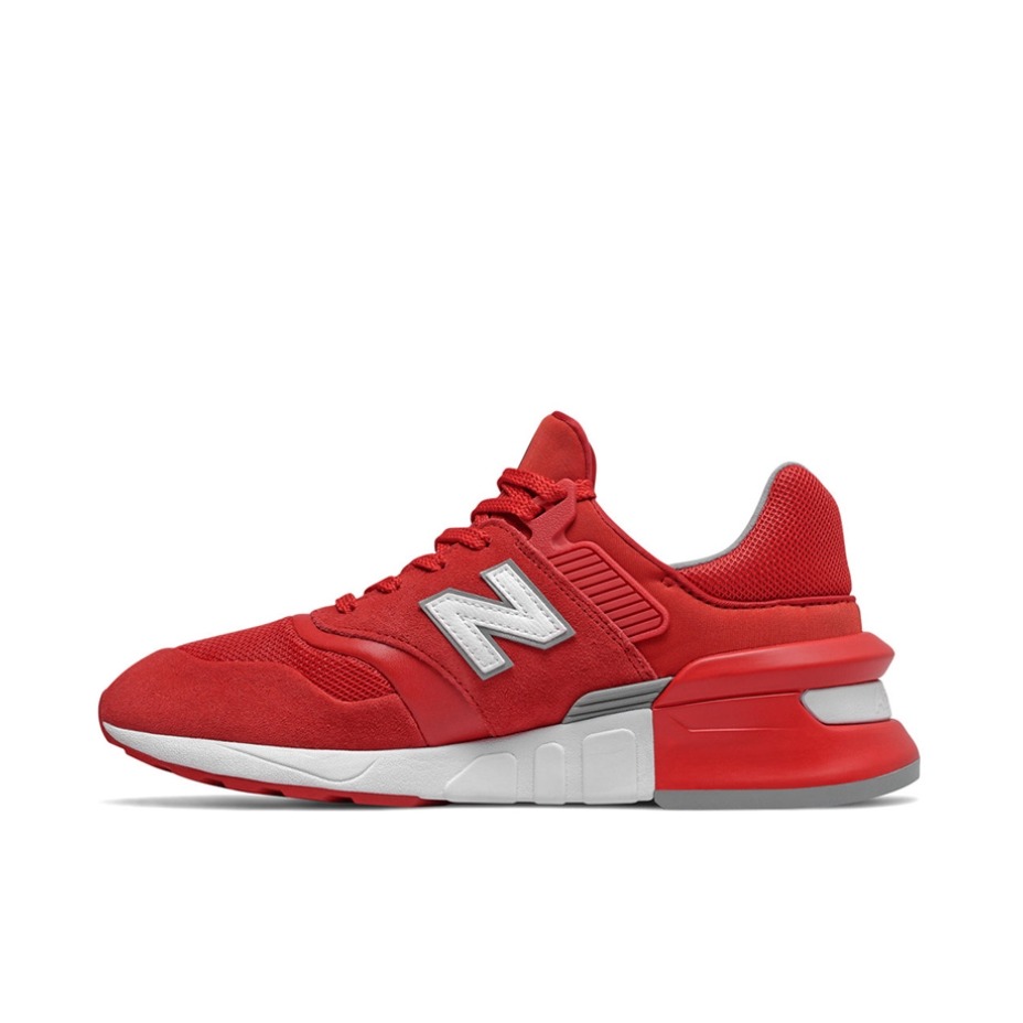 推荐商品：New Balance 997 时尚复古 防滑耐磨 透气舒适 运动休闲鞋 红白
