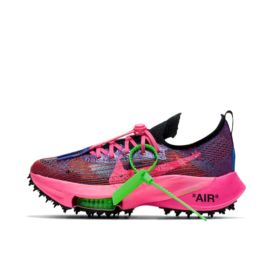 推荐商品：Nike Air Zoom Tempo NEXT% 跑鞋 全掌稳定支撑耐磨透气防滑碳板跑道耐穿 Off-White联名/黑粉