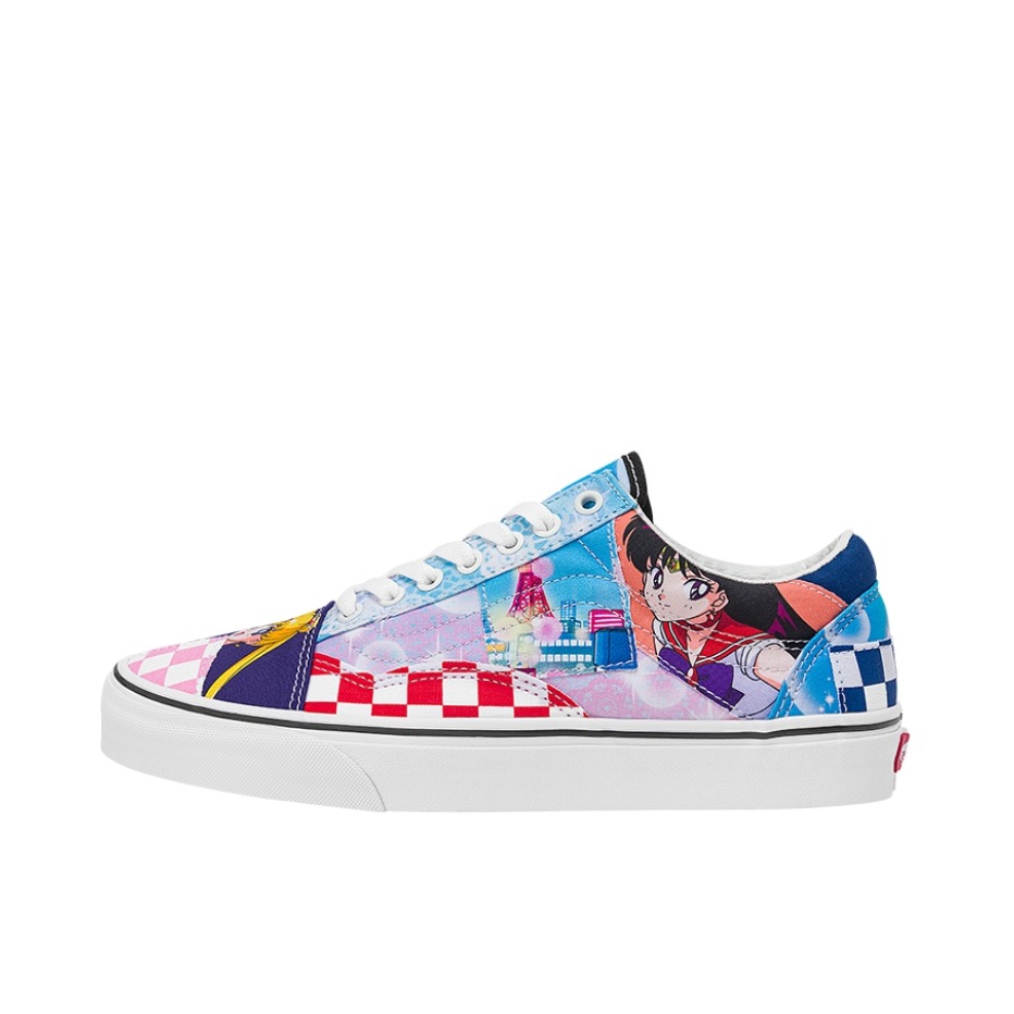 推荐商品：Vans/范斯 Old Skool 滑板鞋 板鞋 轻便防滑复古舒适经典 美少女战士联名/彩色拼接