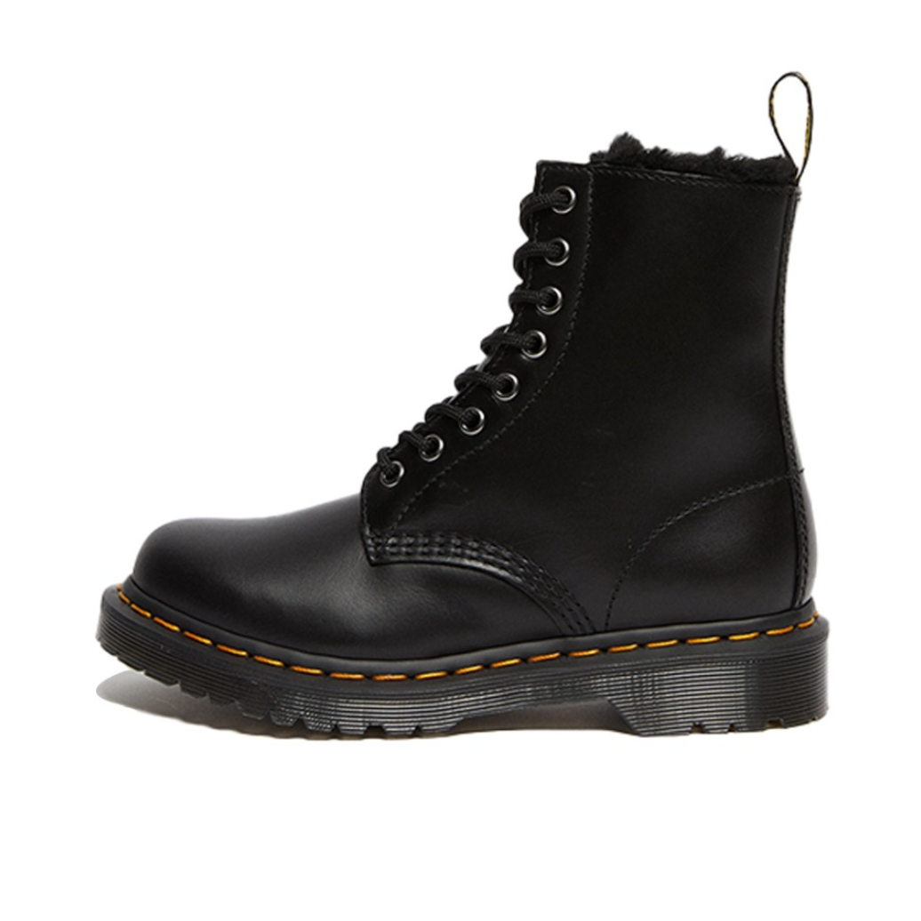 推荐商品：Dr.Martens 马汀博士 1460 英伦风 复古时尚 软皮光面 舒适保暖 百搭休闲 马丁靴 深灰色/加绒