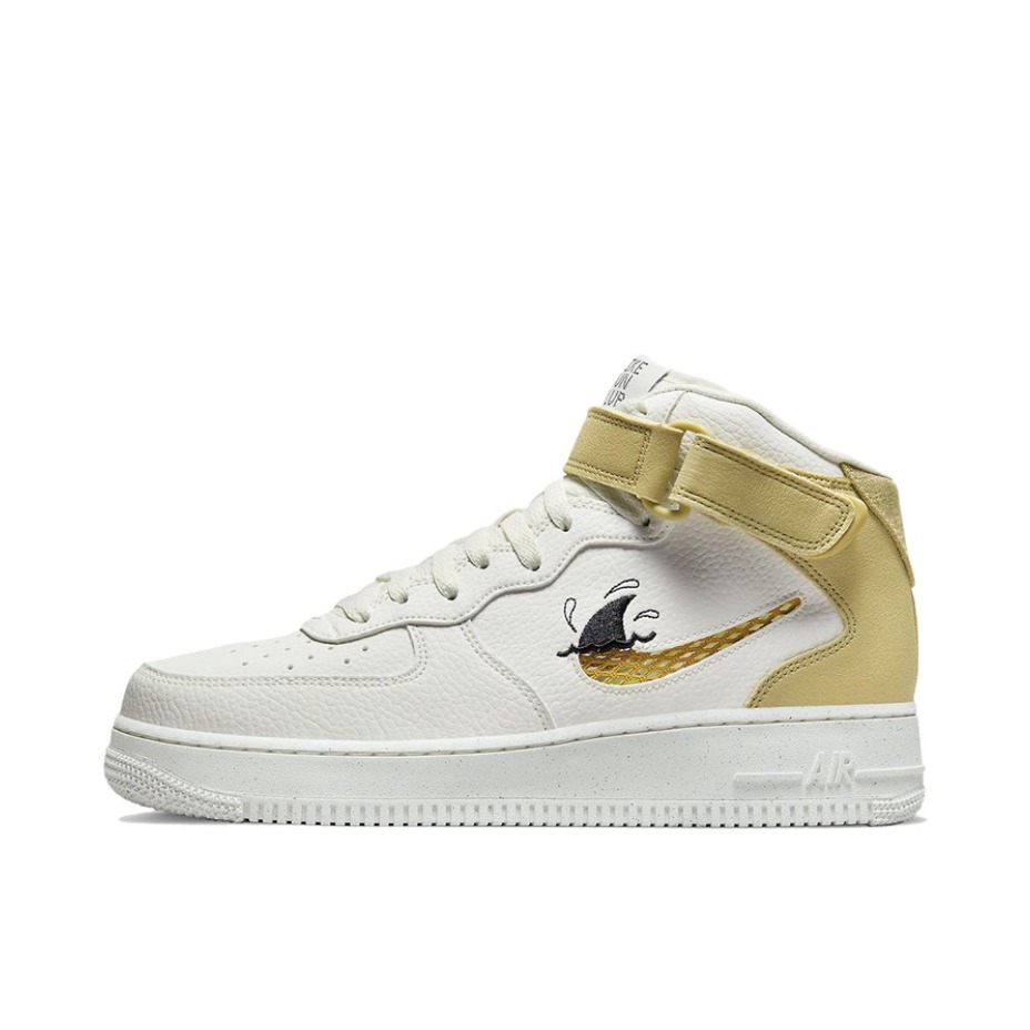 推荐商品：Nike Air Force 1 空军一号 板鞋 轻便舒适百搭耐磨防滑复古 白色/黄色/黑色
