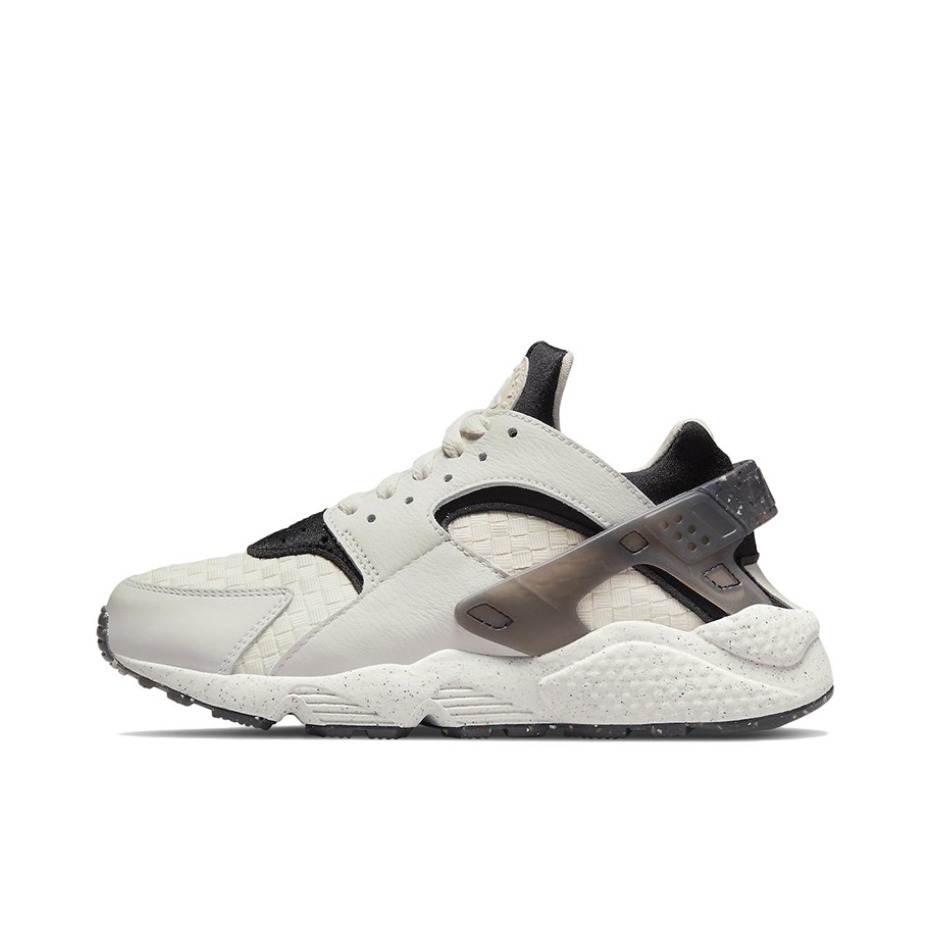 推荐商品：Nike Air Huarache 跑鞋 轻便透气舒适耐磨缓震复古防滑织物合成革运动低帮圆头 环保材质/米白/黑色