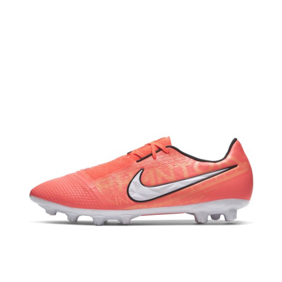 推荐商品：Nike Phantom VNM Elite HG 短钉 坚硬人工草场 足球鞋 橙色