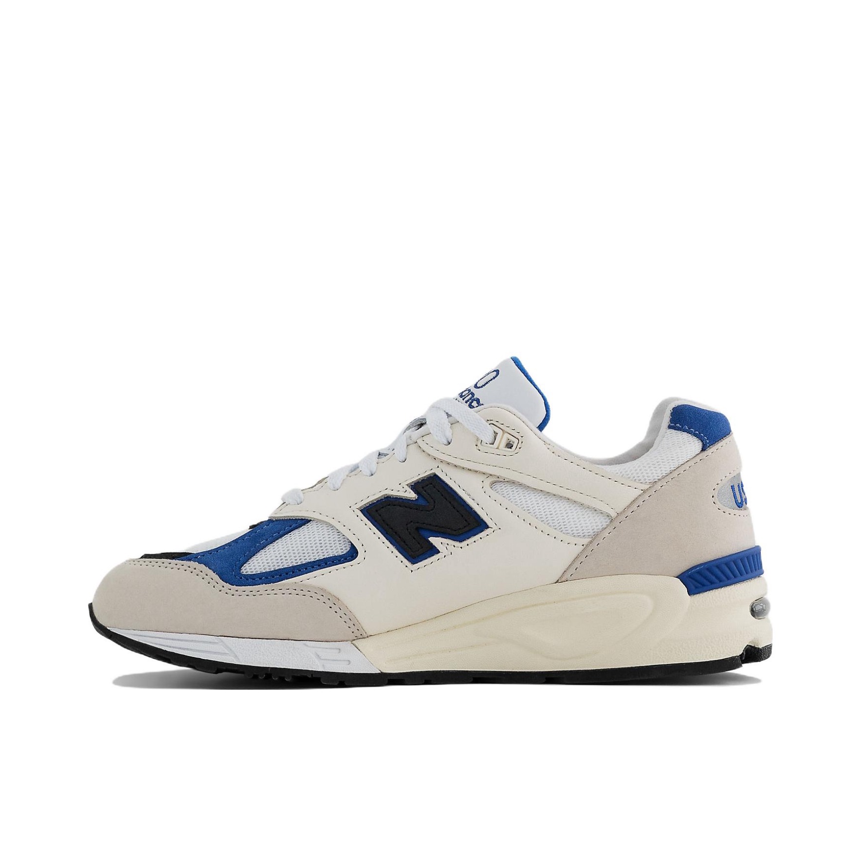 推荐商品：New Balance 990 V2 跑鞋 人造革防滑耐磨抗冲击织物网布透气减震复古包裹性 V2/白色/灰色/蓝色