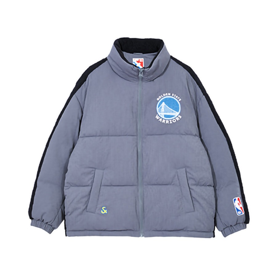 JACK JONES × NBA 联名勇士队字母印花立领夹克棉服 222409066 浅蓝