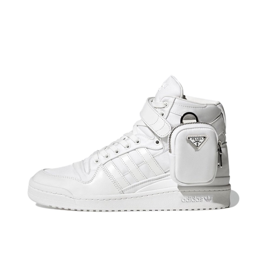 推荐商品：adidas Originals Forum 板鞋 轻便复古防滑时尚魔术贴篮球风薄底包裹性 Prada联名/高帮/白色/金属银