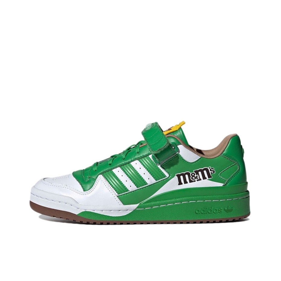推荐商品：adidas Originals Forum 板鞋 轻便复古防滑时尚魔术贴篮球风薄底包裹性 绿色/棕色