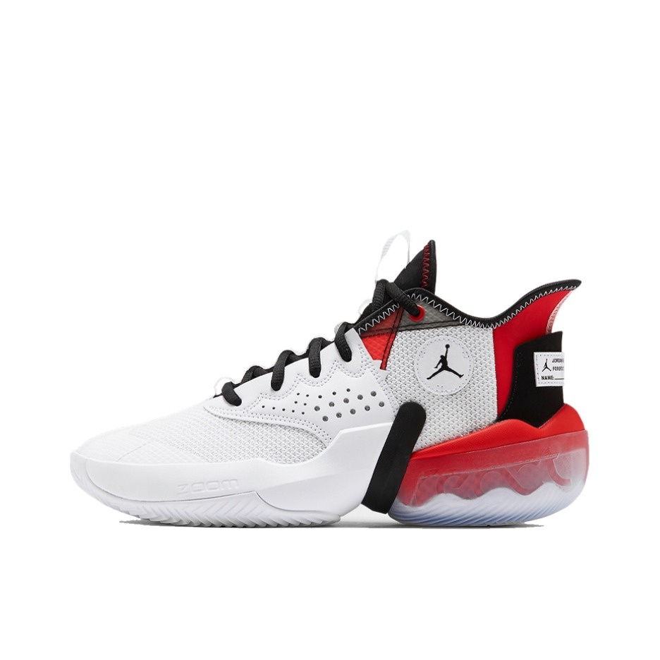 推荐商品：Jordan React Elevation 篮球鞋 缓震回弹防滑耐磨包裹性 白黑红