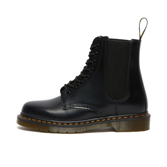 推荐商品：Dr.Martens 马汀博士 1460 英伦风 复古时尚 软皮光面 舒适保暖 百搭休闲 马丁靴 黑色