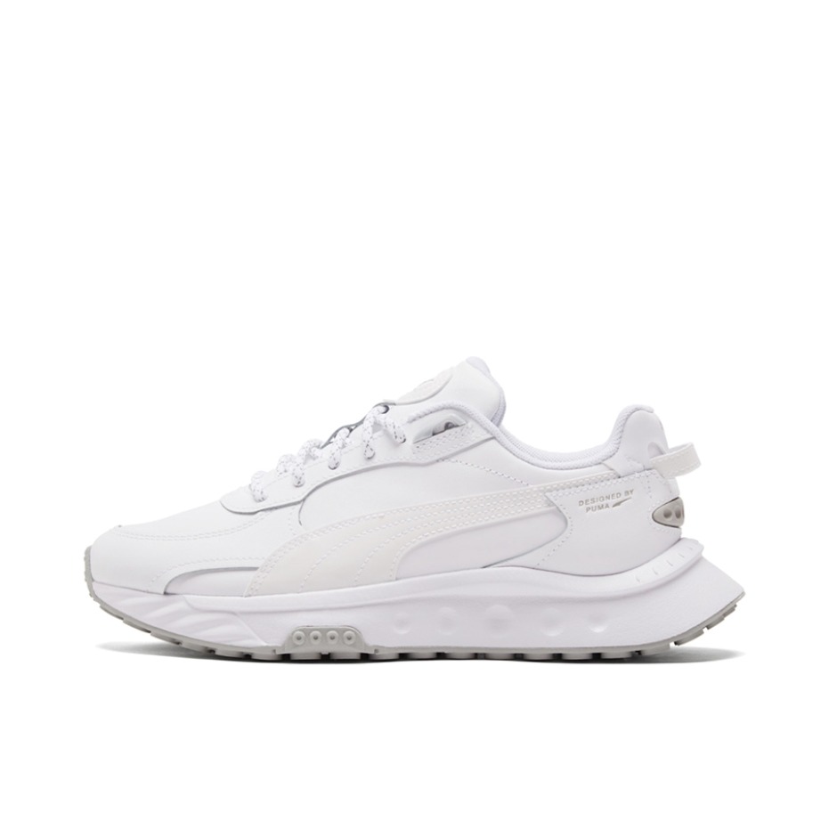推荐商品：Puma/彪马 Wild Rider 运动休闲鞋 时尚复古舒适减震防滑耐磨轻便透气 白色