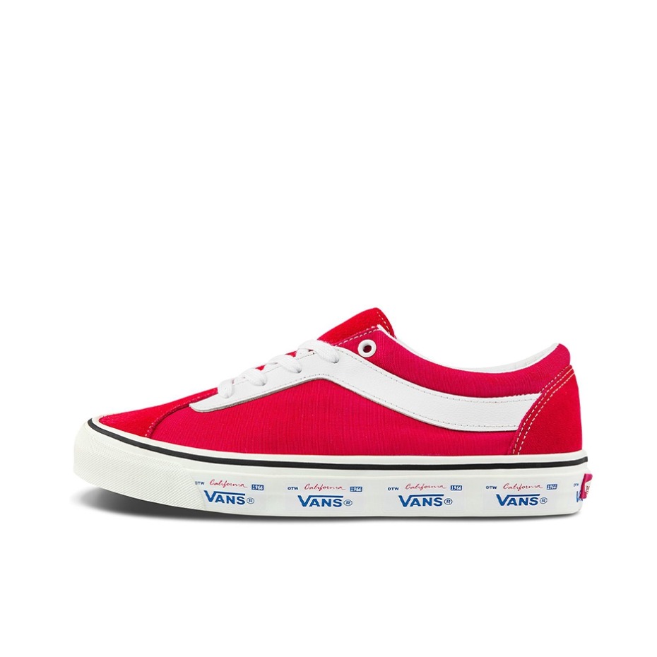 推荐商品：Vans/范斯 Bold Ni 板鞋 复古拼接经典舒适休闲防滑耐磨 红色/条纹