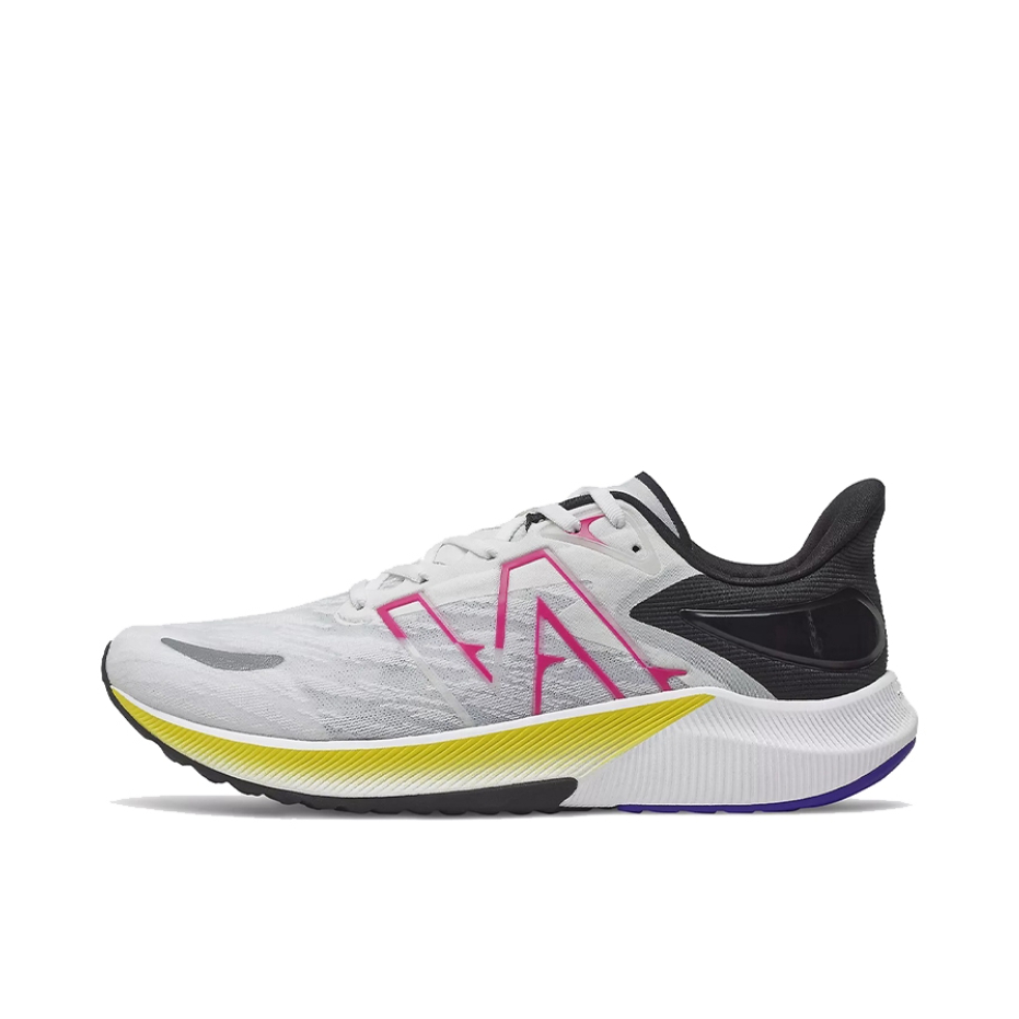 推荐商品：New Balance FuelCell Propel V3 跑鞋 缓震回弹防滑耐磨网布透气织物复古 V3/白粉黑