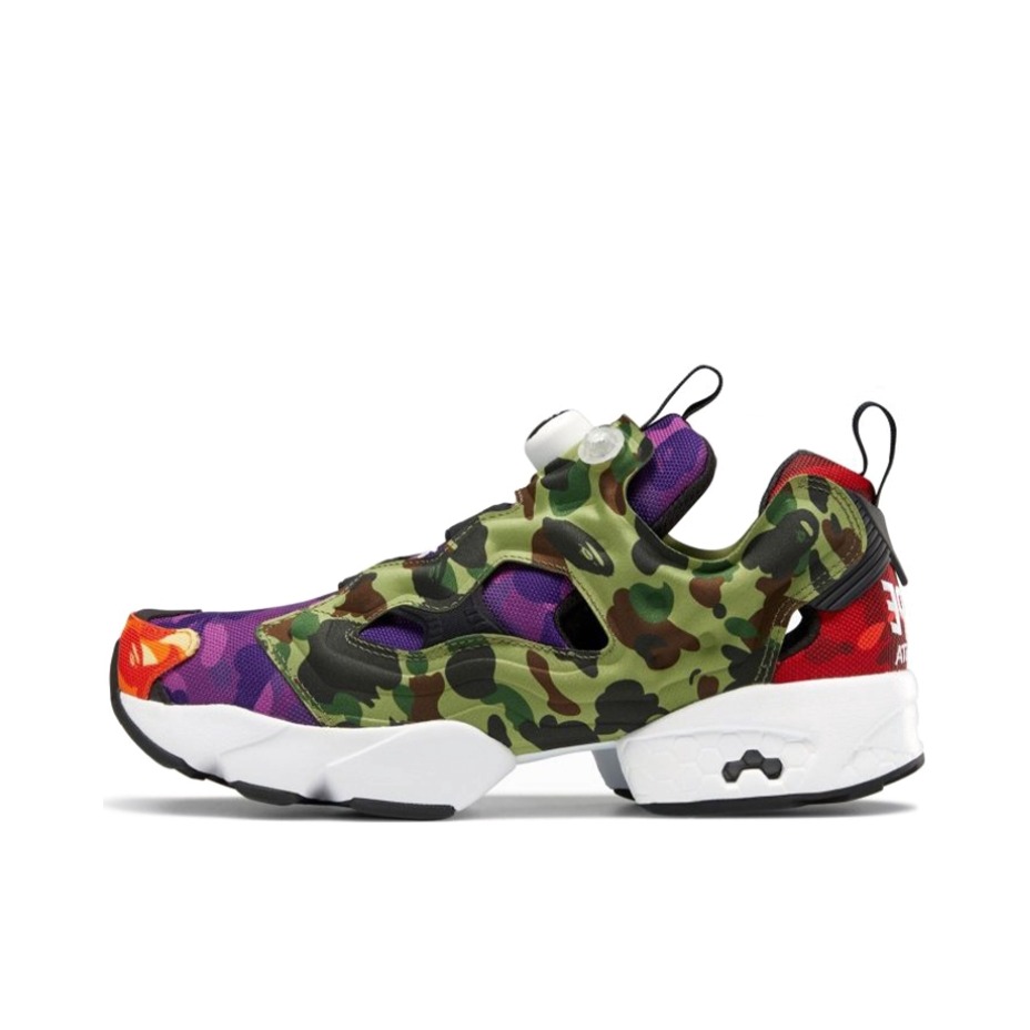推荐商品：Reebok/锐步 Insta Pump Fury SMG 运动休闲鞋 舒适防滑耐磨减震回弹织物脚蹬合成革网布拼接圆头复古 bape联名款/绿蓝橙