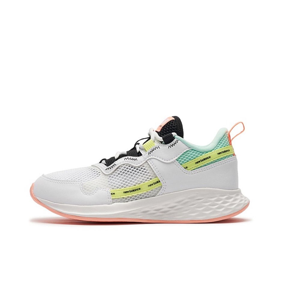 推荐商品：New Balance Fresh Foam Roav Fusion 跑鞋 减震回弹防滑耐磨网布透气织物运动 女款/白色/绿色