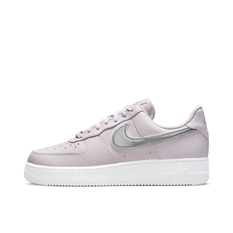 推荐商品：Nike Air Force 1 空军一号 板鞋 轻便舒适百搭耐磨防滑复古 Metallic Rose Gold-Light Soft Pink 低帮/浅紫