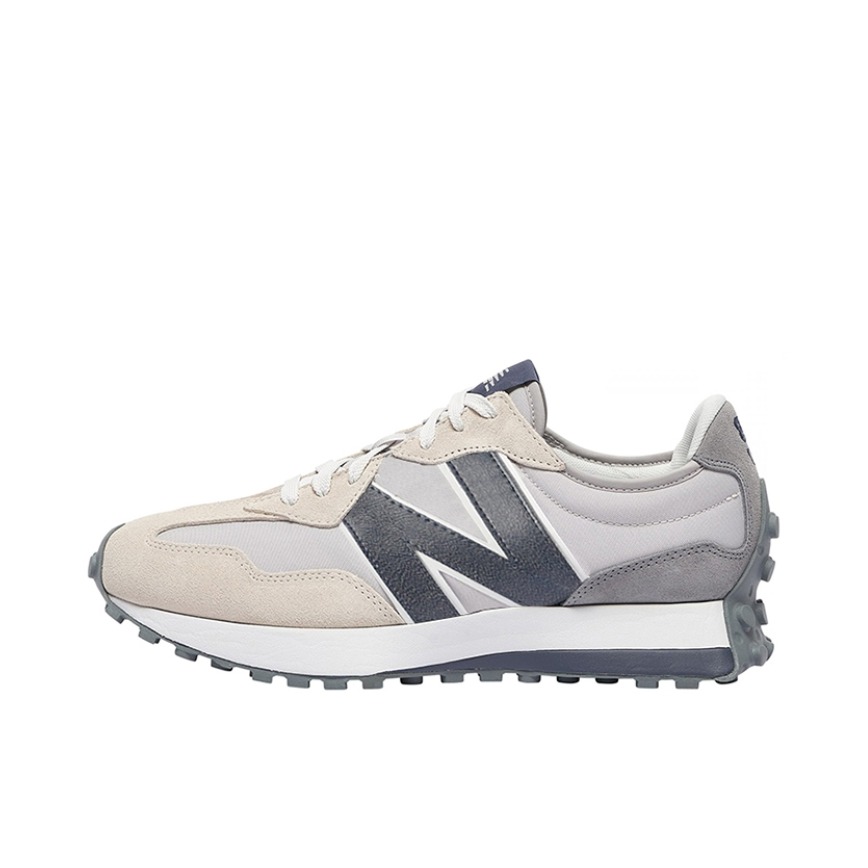 推荐商品：【IU同款】 New Balance 327 跑鞋 舒适复古防滑耐磨休闲透气减震拼接运动防水织物慢跑圆头 Grey Day Foot Locker联名/大童/灰色/卡其