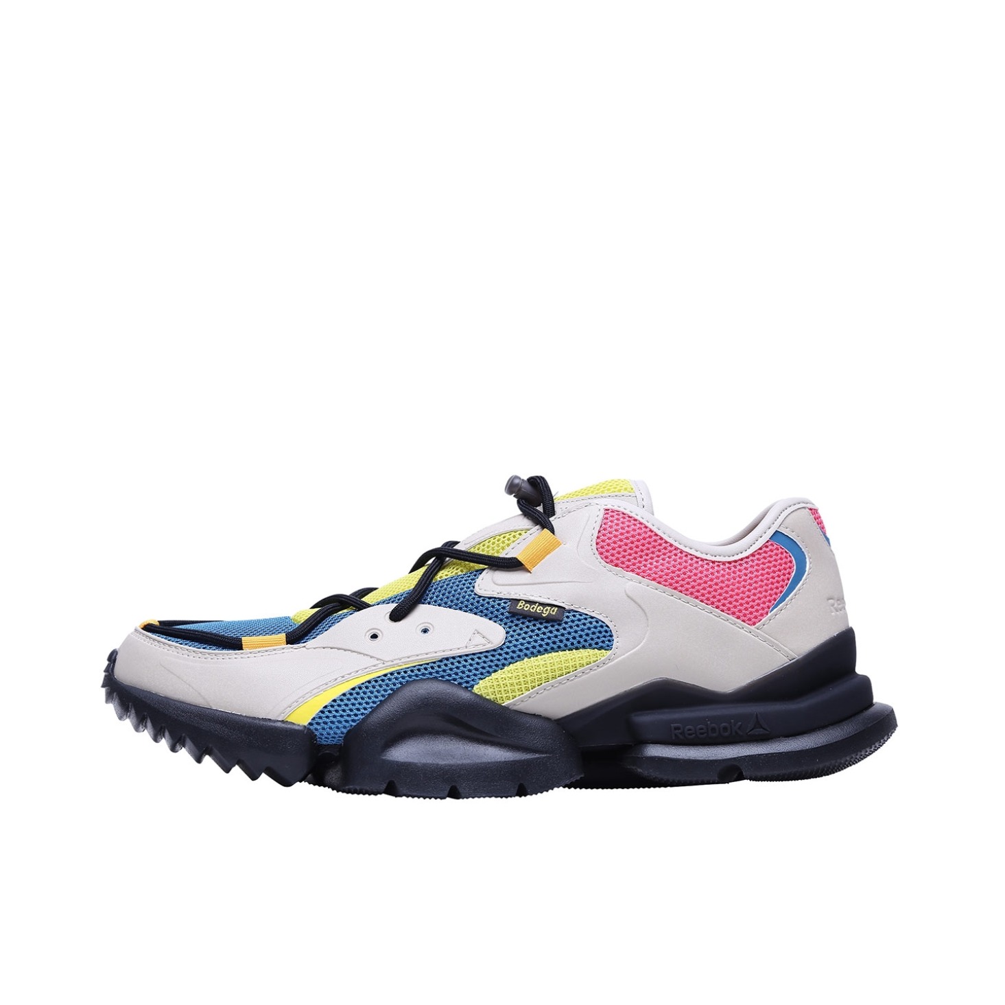 推荐商品：Reebok/锐步 RUN R 96 舒适减震 防滑耐磨 网布透气 休闲运动 跑鞋 White/MdeiumTurquoise/Pink
 白蓝粉