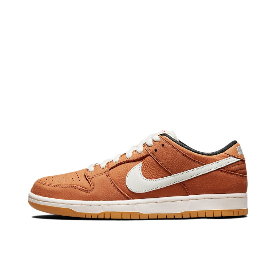 推荐商品：Nike Dunk 板鞋 经典复古百搭 SB/低帮/小麦/生胶底