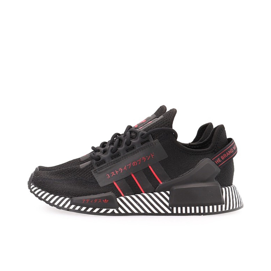 推荐商品：adidas Originals NMD R1 V2 减震 防滑耐磨 网面透气 舒适 运动 休闲鞋 Dazzle Camo 黑白红