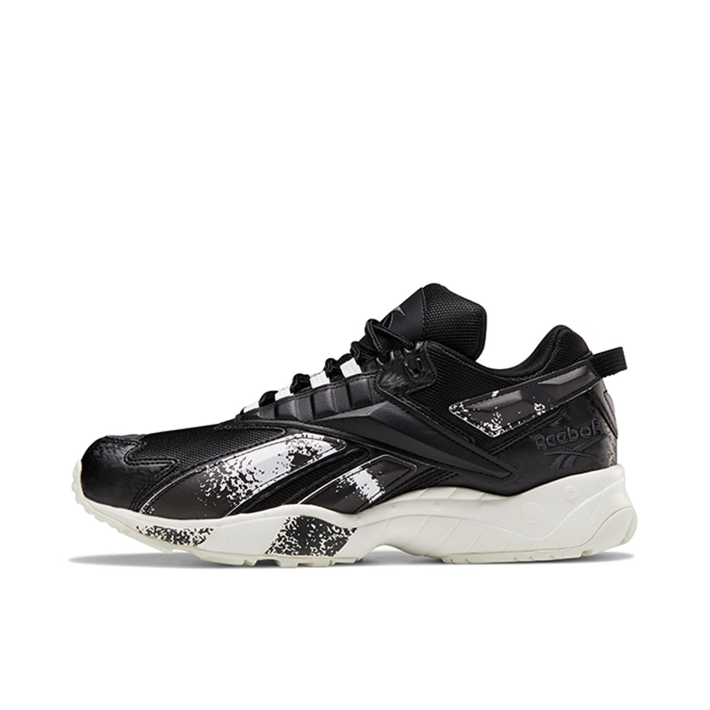 推荐商品：Reebok/锐步 Interval 96 跑鞋 复古潮流防滑耐磨轻质织物减震轻便 涂鸦/黑色/白色