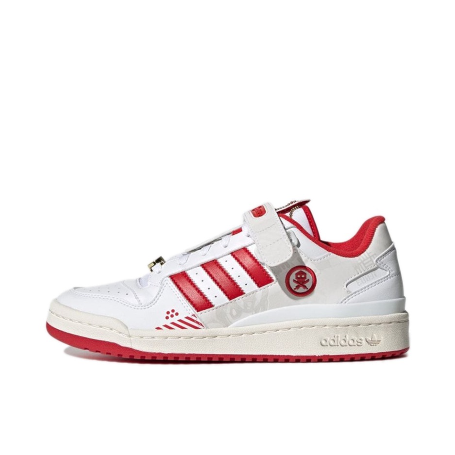 推荐商品：adidas Originals Forum 板鞋 轻便复古防滑时尚魔术贴篮球风薄底包裹性 Quiccs联名/白色/红色