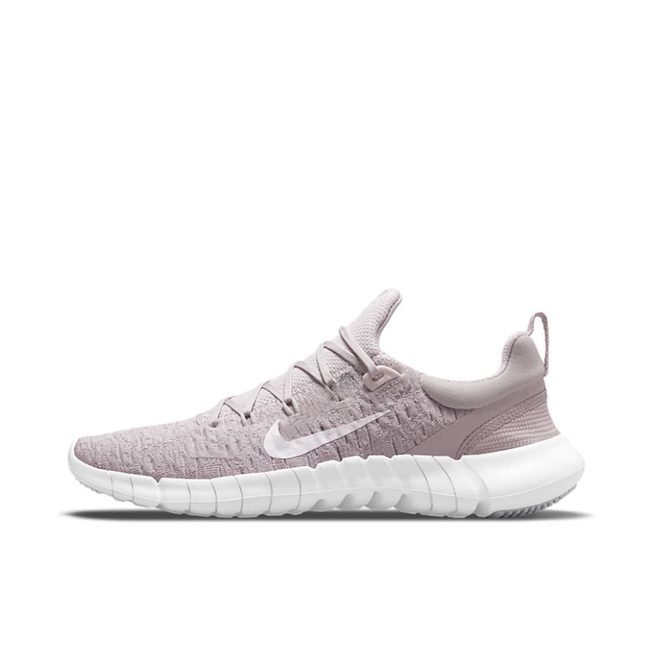 推荐商品：Nike Free Run 5.0 跑鞋 赤足感织物休闲舒适轻便透气减震回弹防滑耐磨包裹性运动 粉色
