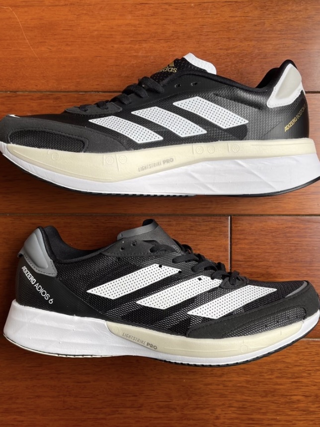 adidas 6一双适合训练的跑鞋