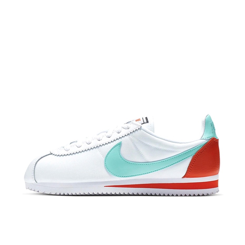 推荐商品：Nike Classic Cortez 阿甘鞋 跑鞋 防滑耐磨缓震透气轻便抓地舒适低帮耐穿贴合 White/PaleTurquoise/FireBrick 红/白/蓝