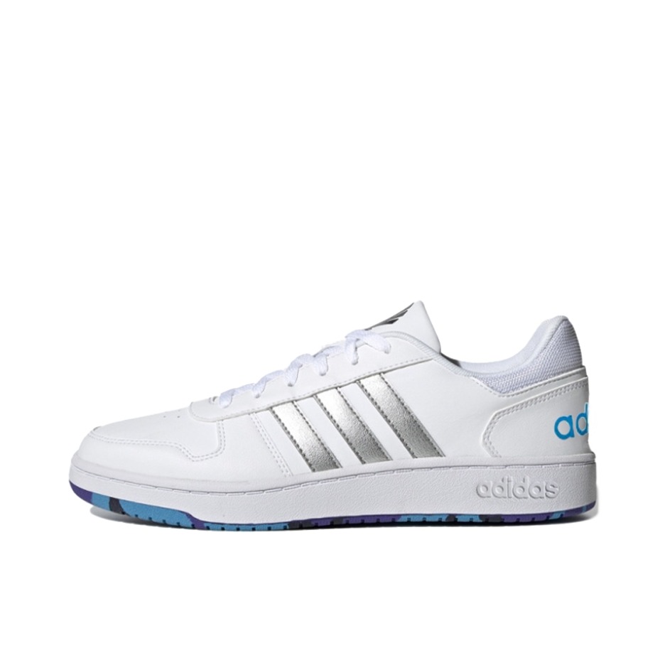 推荐商品：adidas Hoops 2.0 板鞋 简约百搭复古透气轻便舒适防滑耐磨圆头轻运动 Silver/White/DeepSkyBlue 诸葛亮