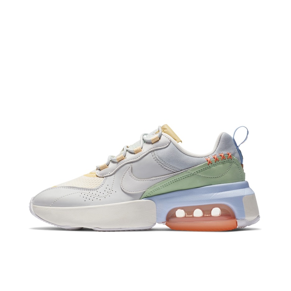 推荐商品：Nike Air Max Verona 跑鞋 气垫缓震防滑耐磨舒适织物合成革支撑复古圆头 浅灰/蓝绿