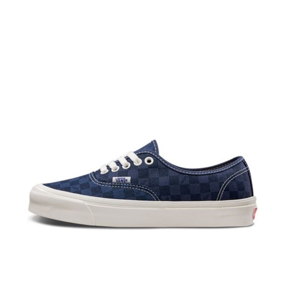 推荐商品：Vans/范斯 Authentic 潮流休闲 轻便舒适 防滑耐磨 百搭运动 复古 板鞋 Blue/Chalk Vault/蓝格子