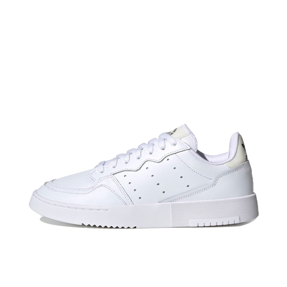 推荐商品：adidas originals Super court 板鞋 防滑耐磨轻便透气减震时尚经典复古 白色/黑色