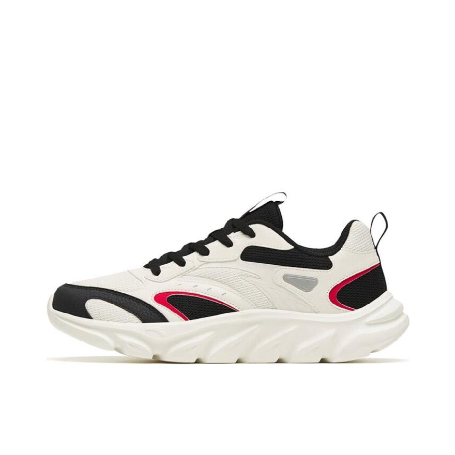 推荐商品：安踏 轻质缓震 减震 防滑 耐磨 网面透气 软底 跑鞋 象牙白/黑色/经典红