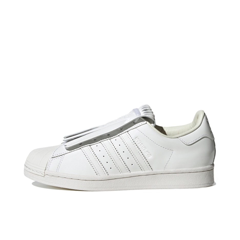 推荐商品：【宋雨琦同款】 adidas Originals Superstar 板鞋 轻便贝壳头薄底舒适百搭耐磨复古 白色流苏