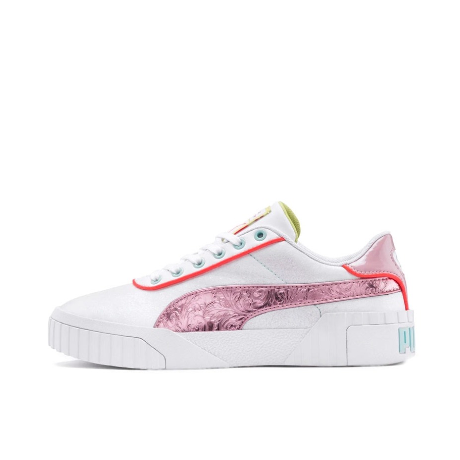 推荐商品：Puma/彪马 Cali 板鞋 时尚复古减震回弹增高防滑耐磨舒适透气厚底 LightSalmon/White Sophia Webster联名/白色/粉色