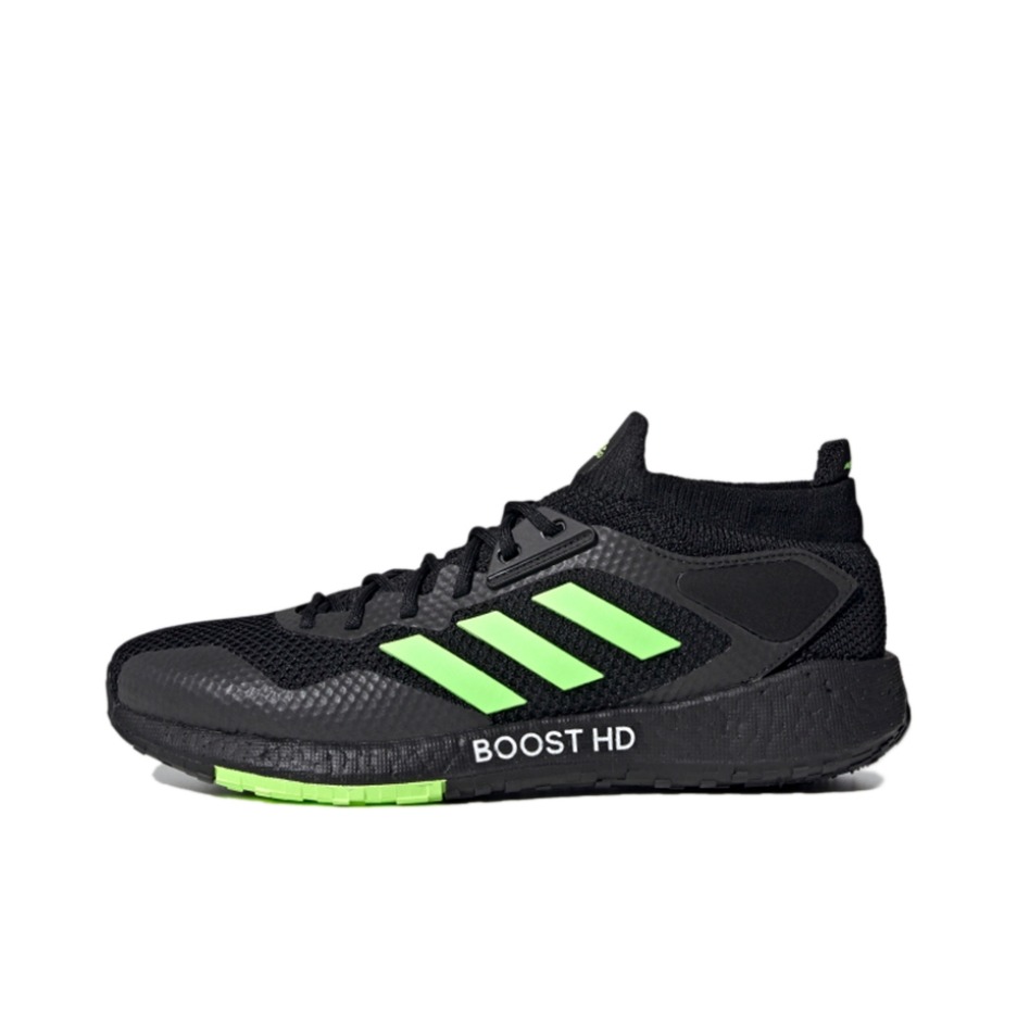 推荐商品：adidas Pulseboost HD 减震支撑 防滑耐磨 轻便透气 跑鞋 黑色/绿色